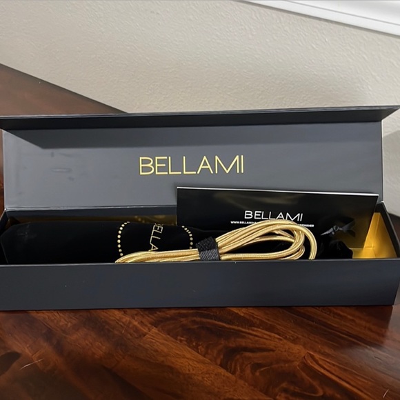 LIKE NEW PROFESSIONAL BEACH WAVER by BELLAMI - Picture 4 of 8